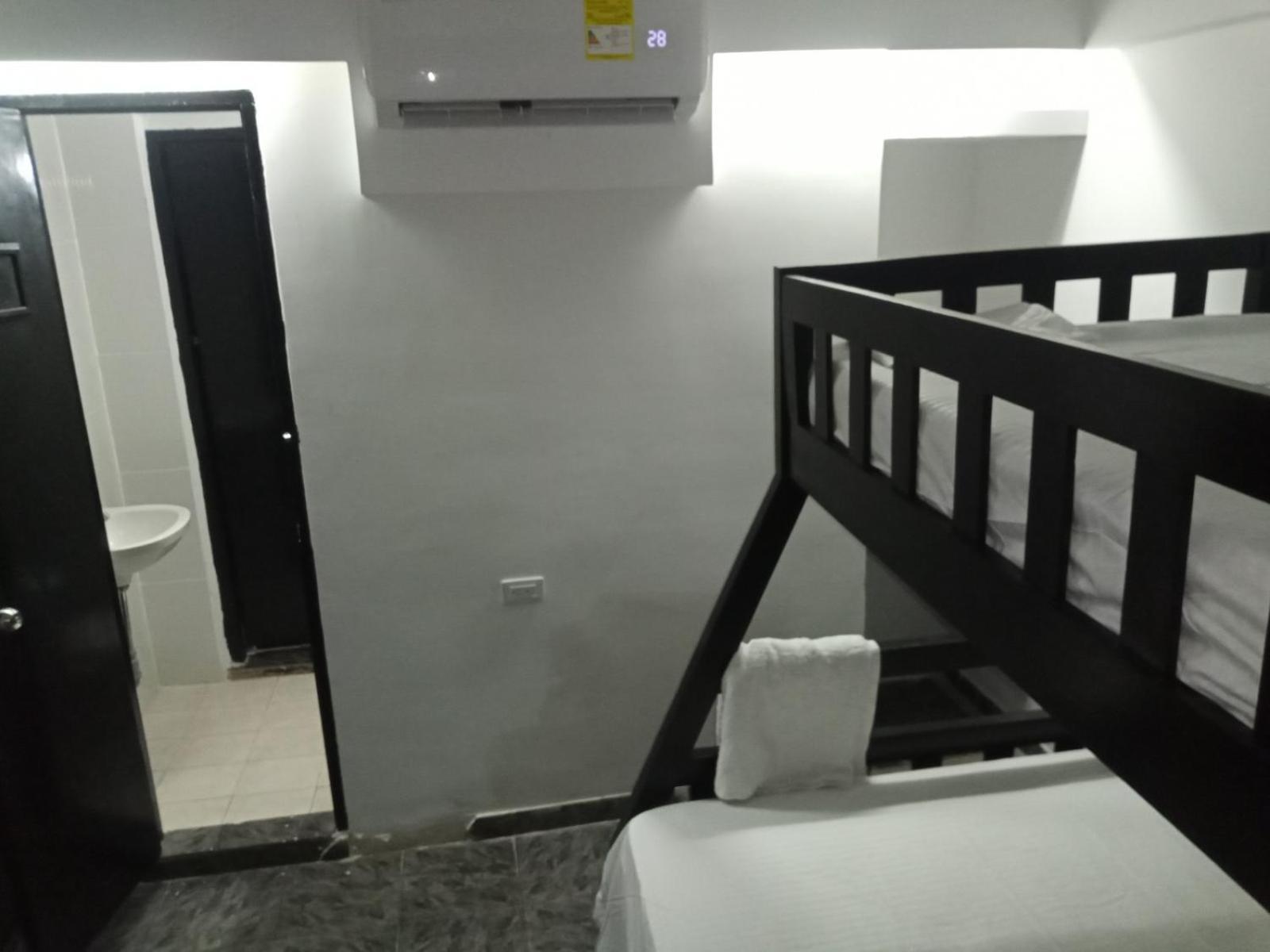 Hostal Acuavista